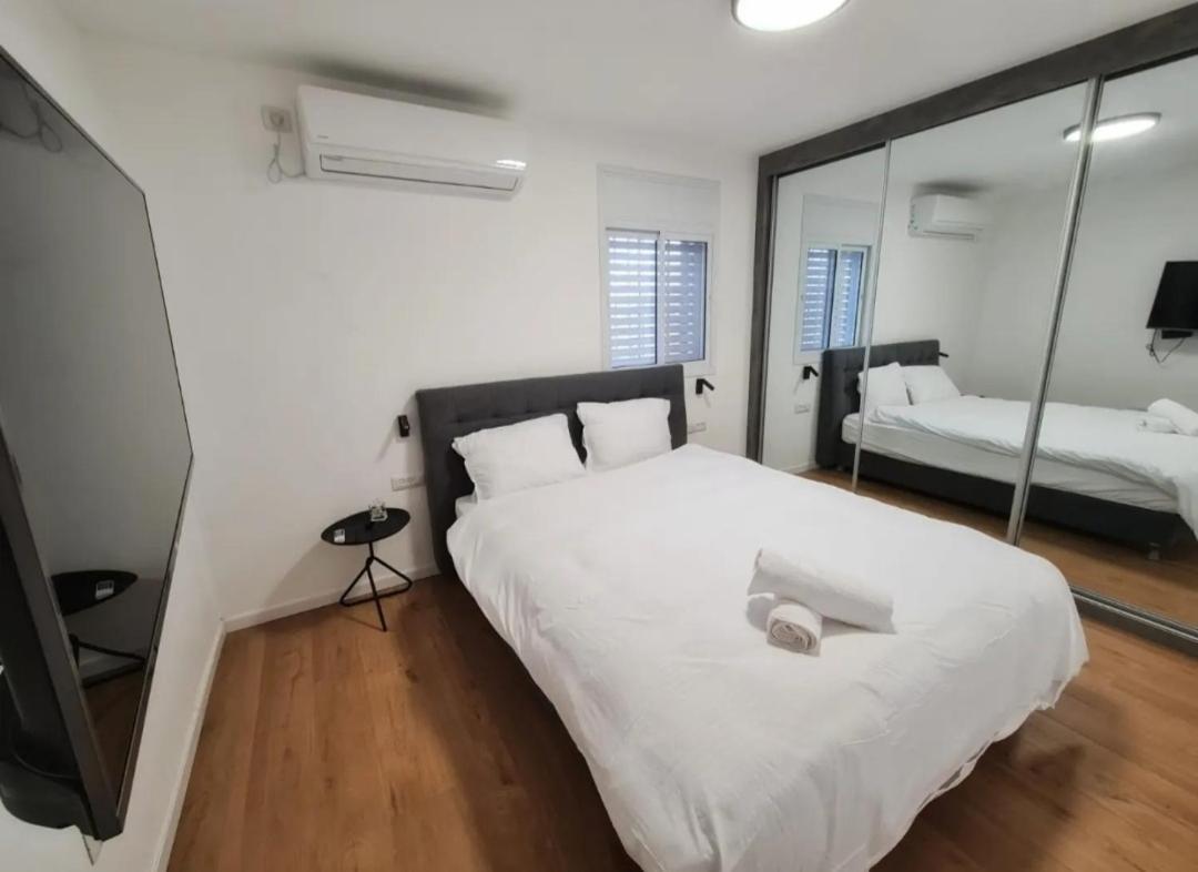 Sunshine Suites By The Sea Eilat 3 Min Walk To The Beach 외부 사진