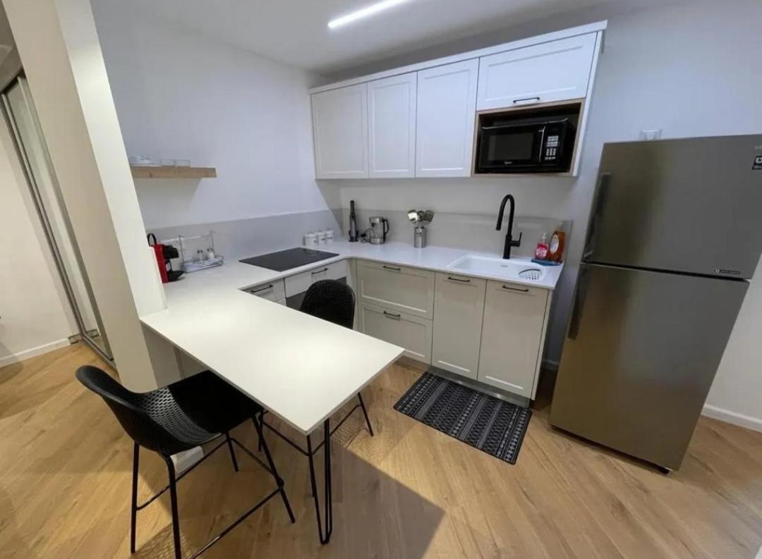 Sunshine Suites By The Sea Eilat 3 Min Walk To The Beach 외부 사진