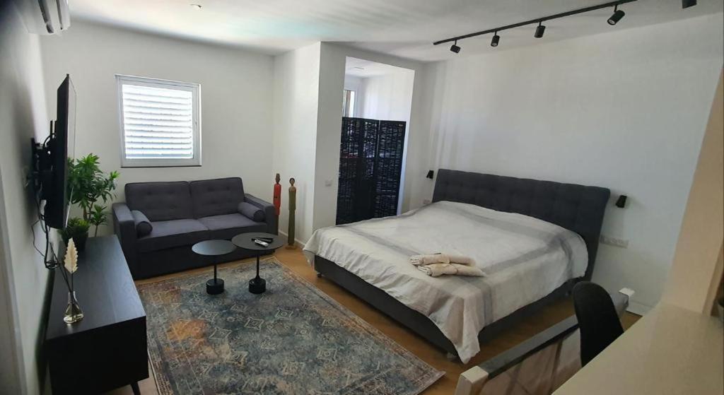 Sunshine Suites By The Sea Eilat 3 Min Walk To The Beach 외부 사진