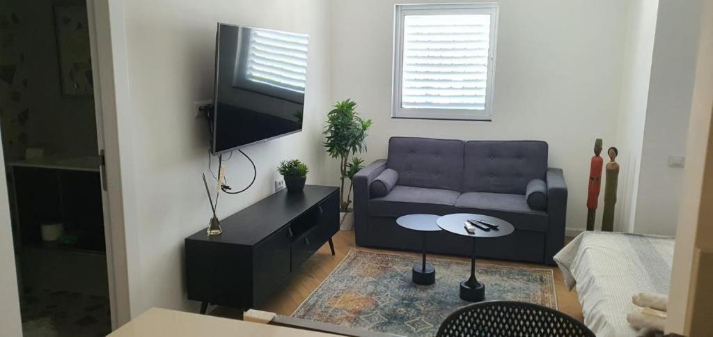 Sunshine Suites By The Sea Eilat 3 Min Walk To The Beach 외부 사진